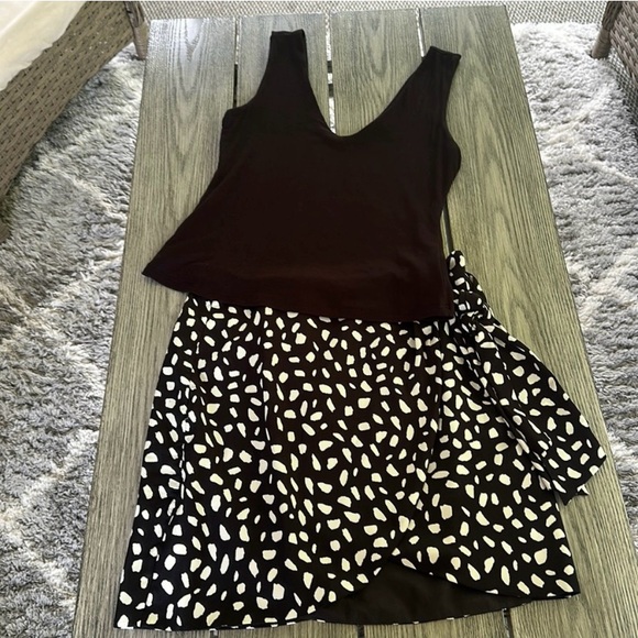 Vici Miniskirt - M - Picture 2 of 4